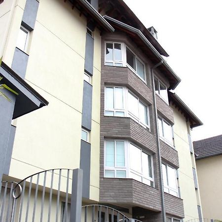 Apartamento No Centro De Gramado Appartamento Esterno foto